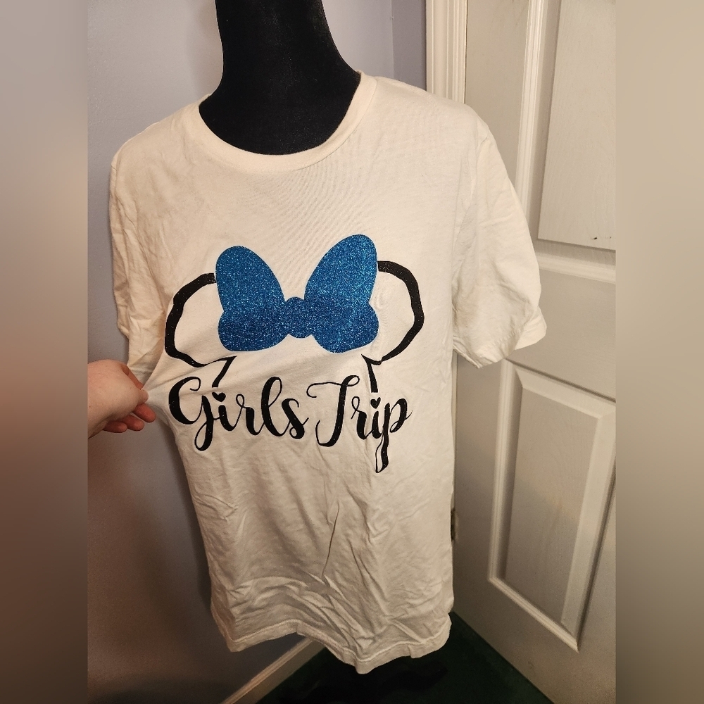 Canvas Bella+Canvas Size Large White Short Sleeve Shirt Blue Sparkly Micky Ears